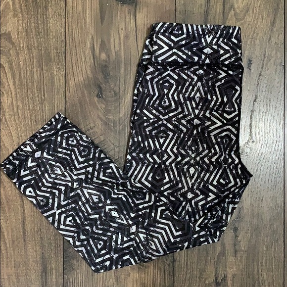 Live Love Dream Pants - Live Love Dream Crop Leggings Live Love Dream Pants - Live Love Dream Crop Leggings
